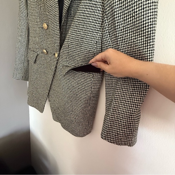 NWT Zara Black and White Double Breasted Houndstooth Blazer with Gold Buttons - Picture 8 of 11